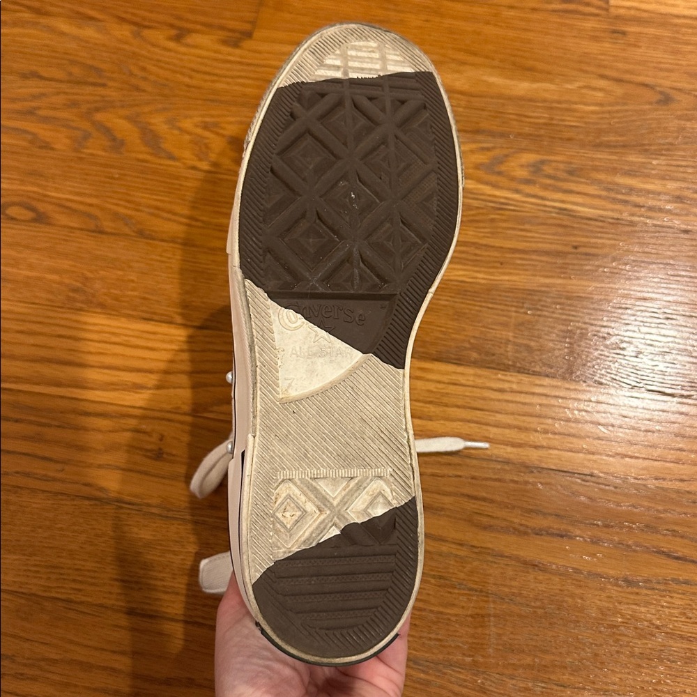 Converse Chuck Taylor high-tops in off-white with pearl detail. Lightly worn. - Picture 7 of 7